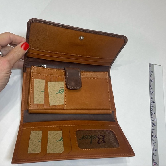 Rare Beker by Bersall women’s wallet. cloth insert front. Used. See pictures - Picture 7 of 10